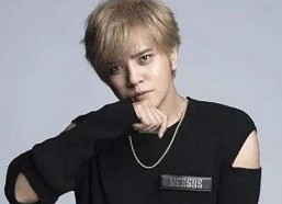 校园黑料曝光：一段令人震惊的调教视频引发轩然大波