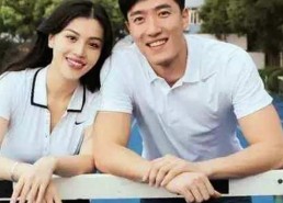 某知名艺人突然宣布退出娱乐圈：背景解读与影响分析