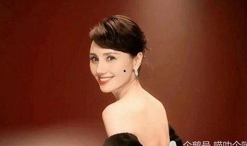 五位女星的娱乐圈秘辛:爱情、分手与背后的故事揭秘