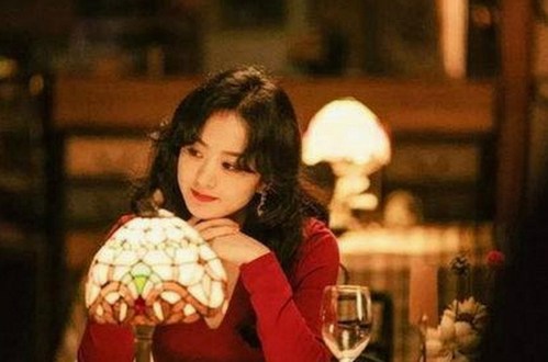 上海名校化学老师出轨风波与国产影视生态对比解析