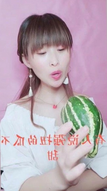 国产电影新风向：AA级标准与农村题材的温情碰撞