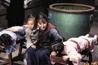 校园黑料曝光：一段令人震惊的调教视频引发轩然大波